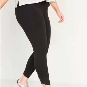 NWT Old Navy size M ladies leggings